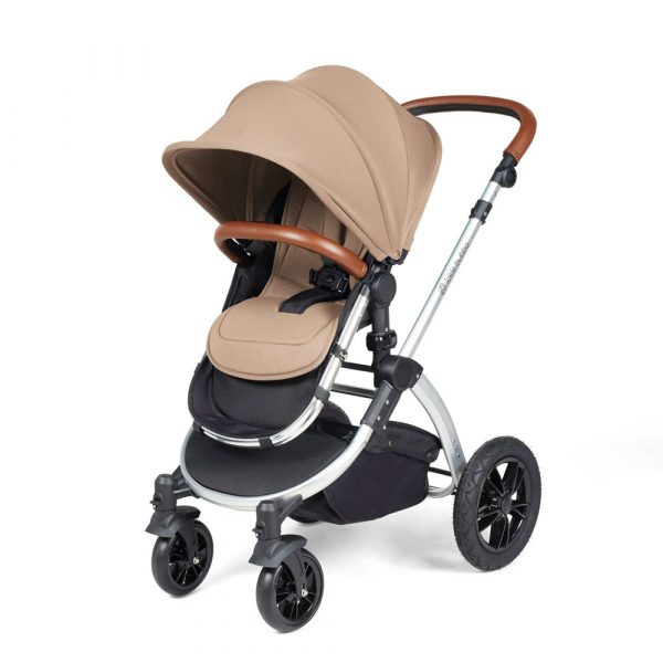 ickle bubba stomp luxe i-size isofix all in one travel system silver desert tan handle